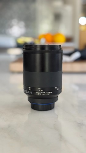 Obiettivo carl zeiss - zeiss, milvus